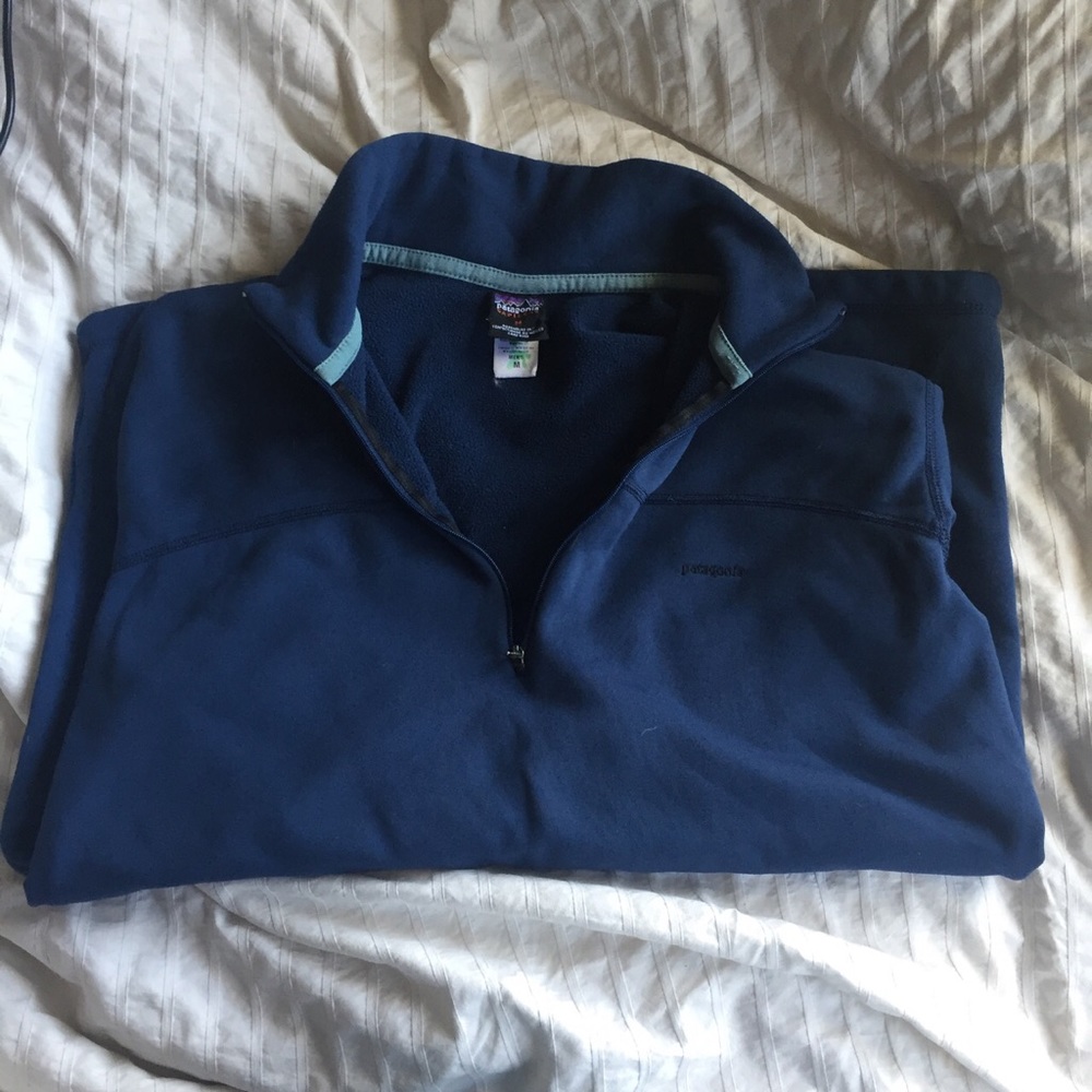 navy patagonia 1/4 zip pullover